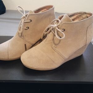 Toms Beige Suede Lace-Up Wedge Booties